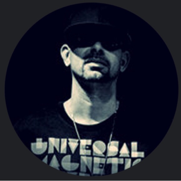 Meet your Posher, Alejandro - Picture 1 of 1